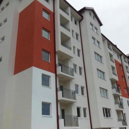 פלוזינה Peaceful Apartment מראה חיצוני תמונה