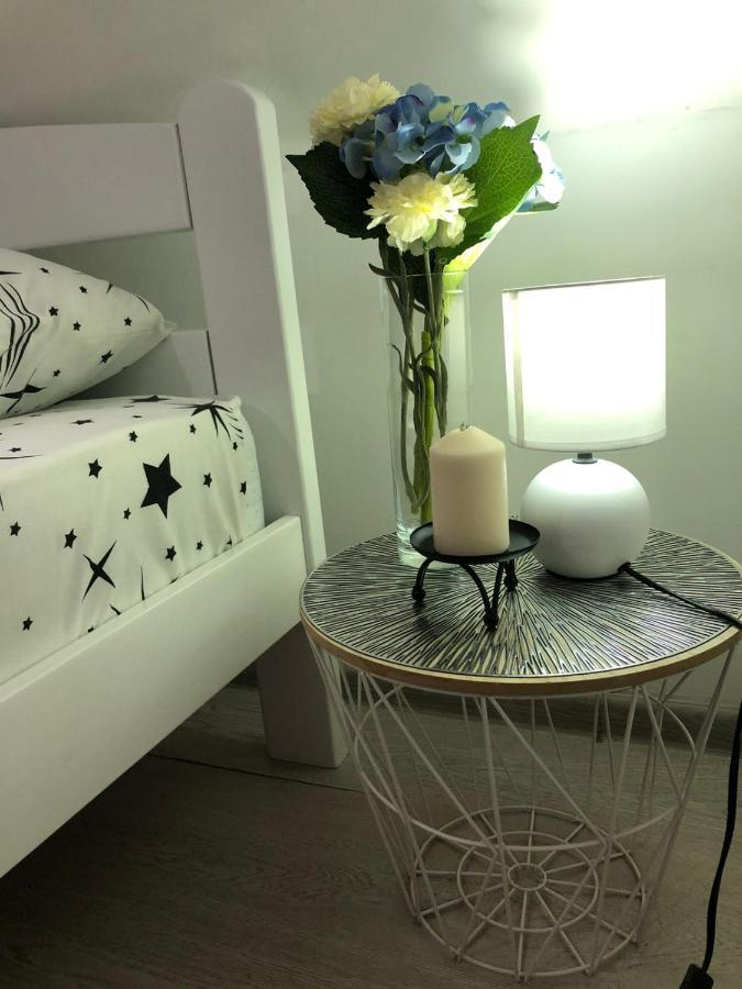 פלוזינה Peaceful Apartment מראה חיצוני תמונה